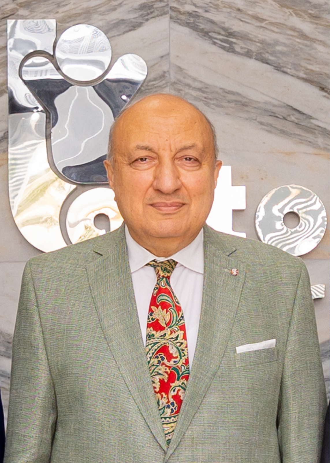 Dr. Ibrahim Ezzat